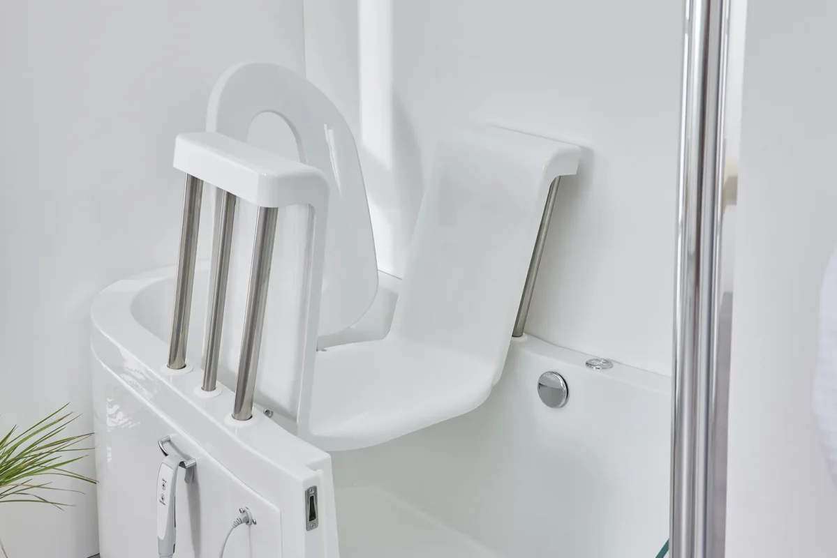 Sitzbadewanne-Easy-Riser-04